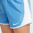 Conjunto de 2 piezas Tempo en colores contrastantes para niños talla pequeña Nike Flow-Ral