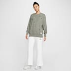 ナイキ スポーツウェア LNY ウィメンズ オーバーサイズド クルーネック スウェットシャツ