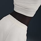 Pants de French Terry plisados de tiro medio para mujer Nike Sportswear Collection