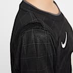 Tottenham Hotspur 2025/26 Stadium Away Younger Kids' Nike Football Replica 3-Piece Kit