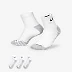 Nike Everyday Max Cushioned Training Ankle Socks (3 Pairs)