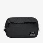 กระเป๋าสะพายรองเท้าเทรนนิ่ง Nike Utility (11 ล.)