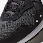 Nike Venture Runner Men's Shoe