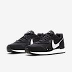 Nike Venture Runner Men's Shoe