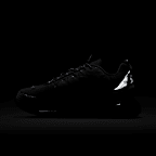 Nike MX-720-818 Men's Shoe