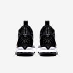 LeBron Witness 4 Basketball Shoes