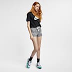 Playera cropped con logotipo para mujer Nike Sportswear Essential