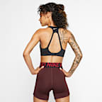 ナイキ アルファ ウィメンズ ハイサポート パッディド スポーツブラ