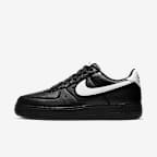 Nike Air Force 1 Low Retro Shoe