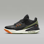 Jordan Max Aura 5 Men s Shoes. Nike IE