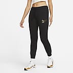 Nike Sportswear Club Fleece Women's Mid-Rise Logo Joggers. Nike MY