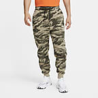 camo joggers mens nike