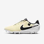 Nike Tiempo Legend 10 Academy Multi-Ground Low-Top Football Boot. Nike VN