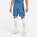 Nike Dri-FIT Strike Men's Football Shorts. Nike ZA