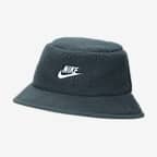 Nike Apex Reversible Bucket Hat. Nike SG