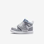 Cement Grey/True Blue/Beyaz