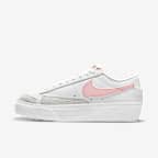 Nike Blazer Low Platform Zapatillas - Mujer. Nike ES