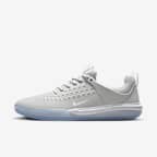 White nike deals sb nyjah