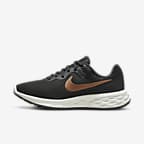 Dark Smoke Grey/Summit White/Black/Metallic Copper