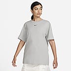 T-shirt Nike Sportswear Essential para mulher. Nike PT