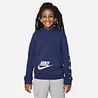 Nike Sportswear Standard Issue Older Kids' Pullover Fleece Hoodie. Nike SK