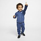 infant nike tech