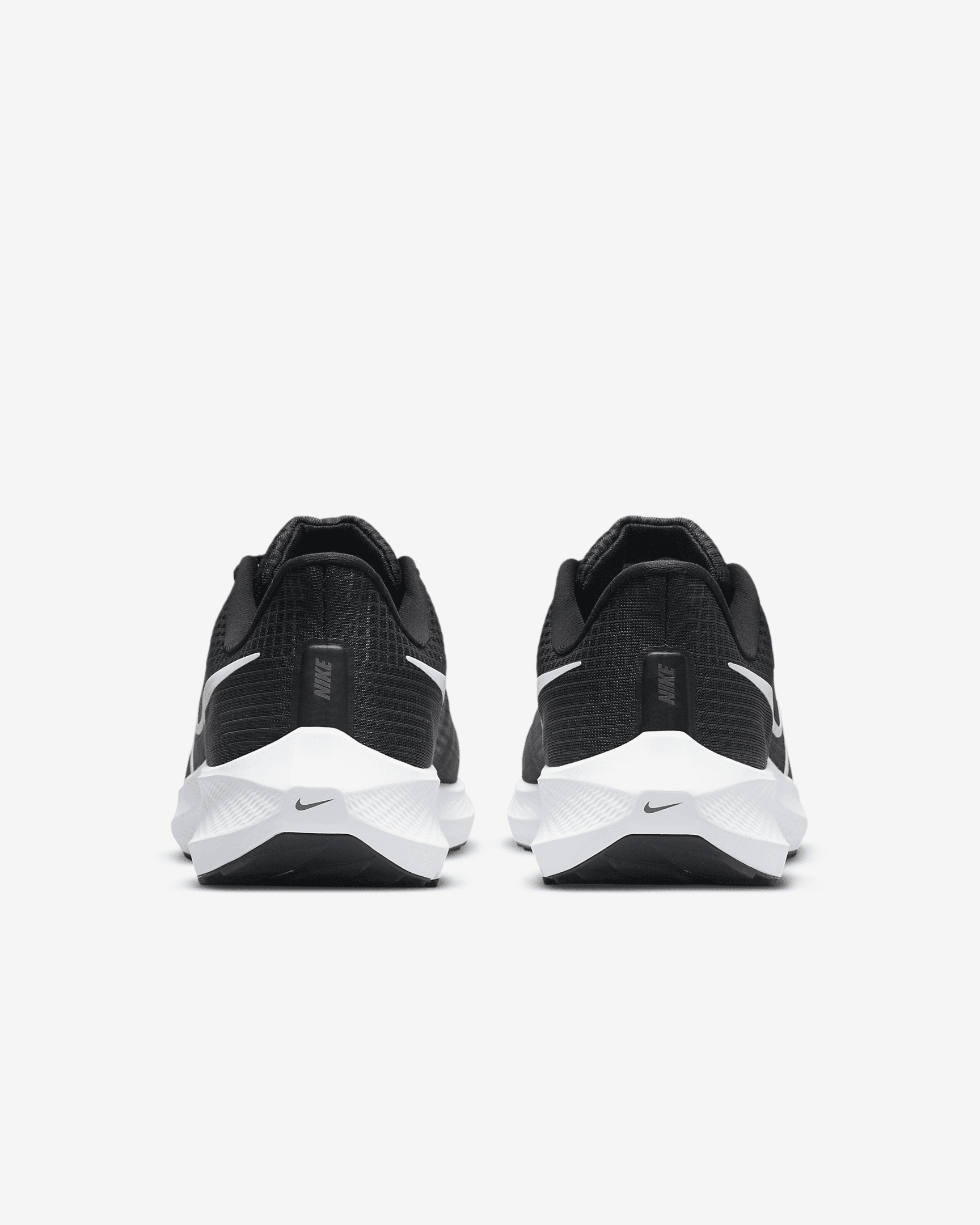 Nike Pegasus 39 Men's Road Running Shoes (Extra Wide). Nike SK