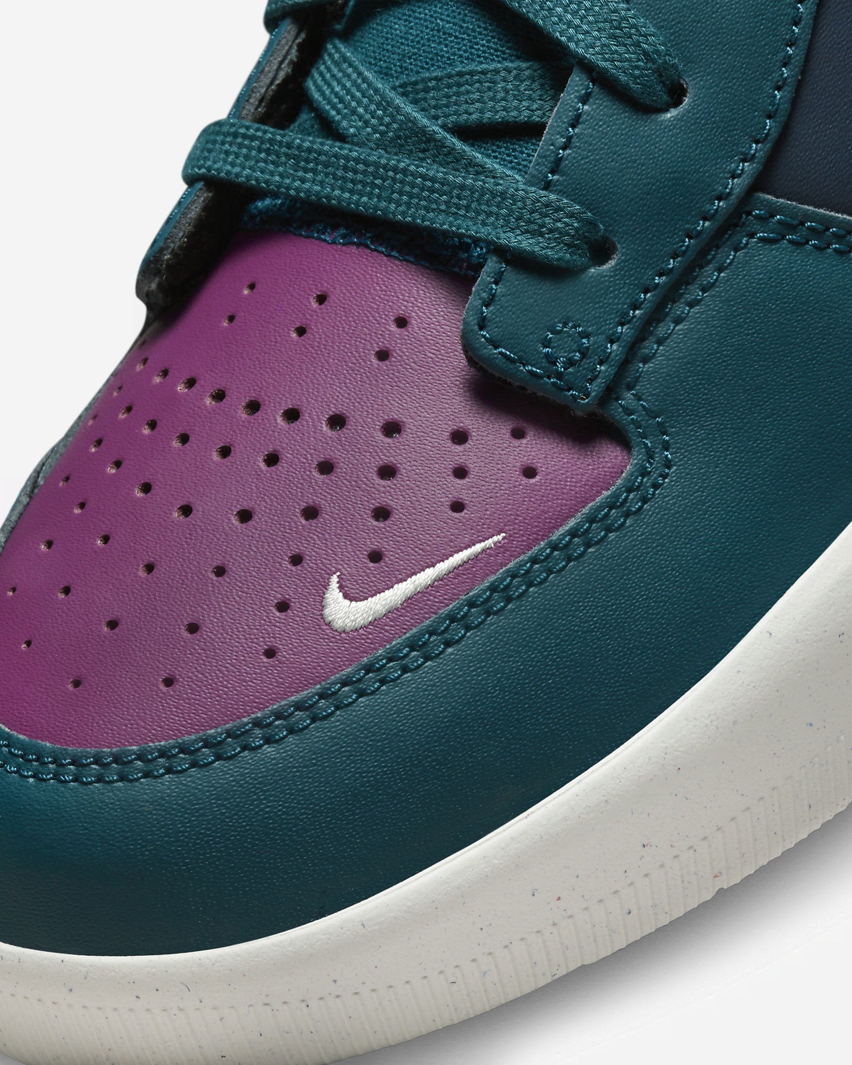 Nike SB Force 58 Premium Skateschoen. Nike BE