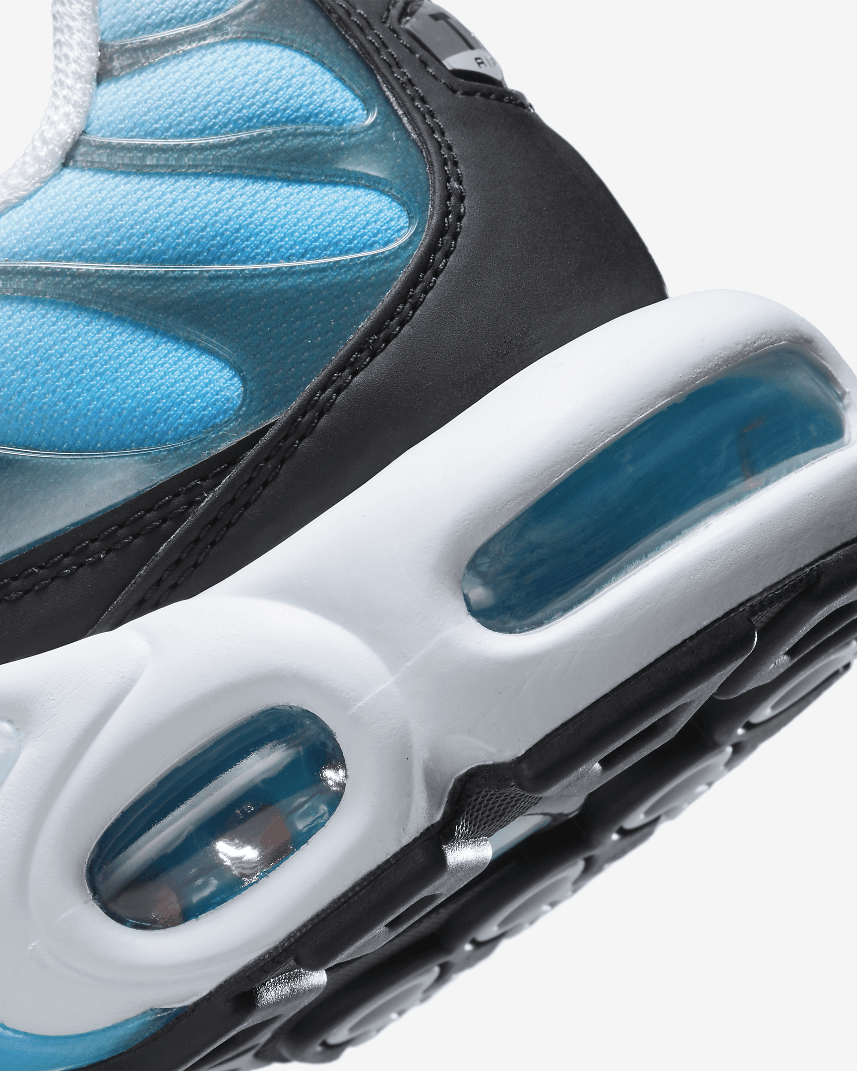 Nike Air Max Plus Men's Shoes. Nike LU