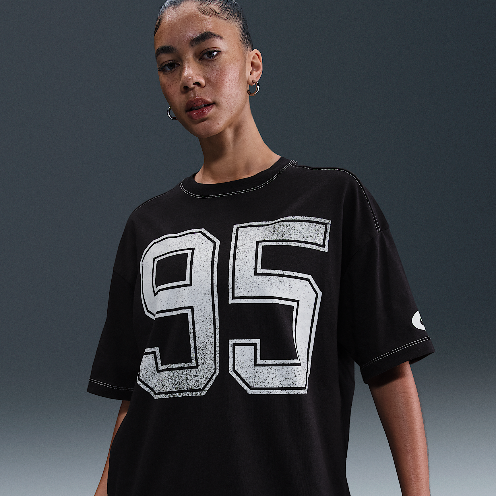 Nike Sportswear Women's Graphic T-Shirt