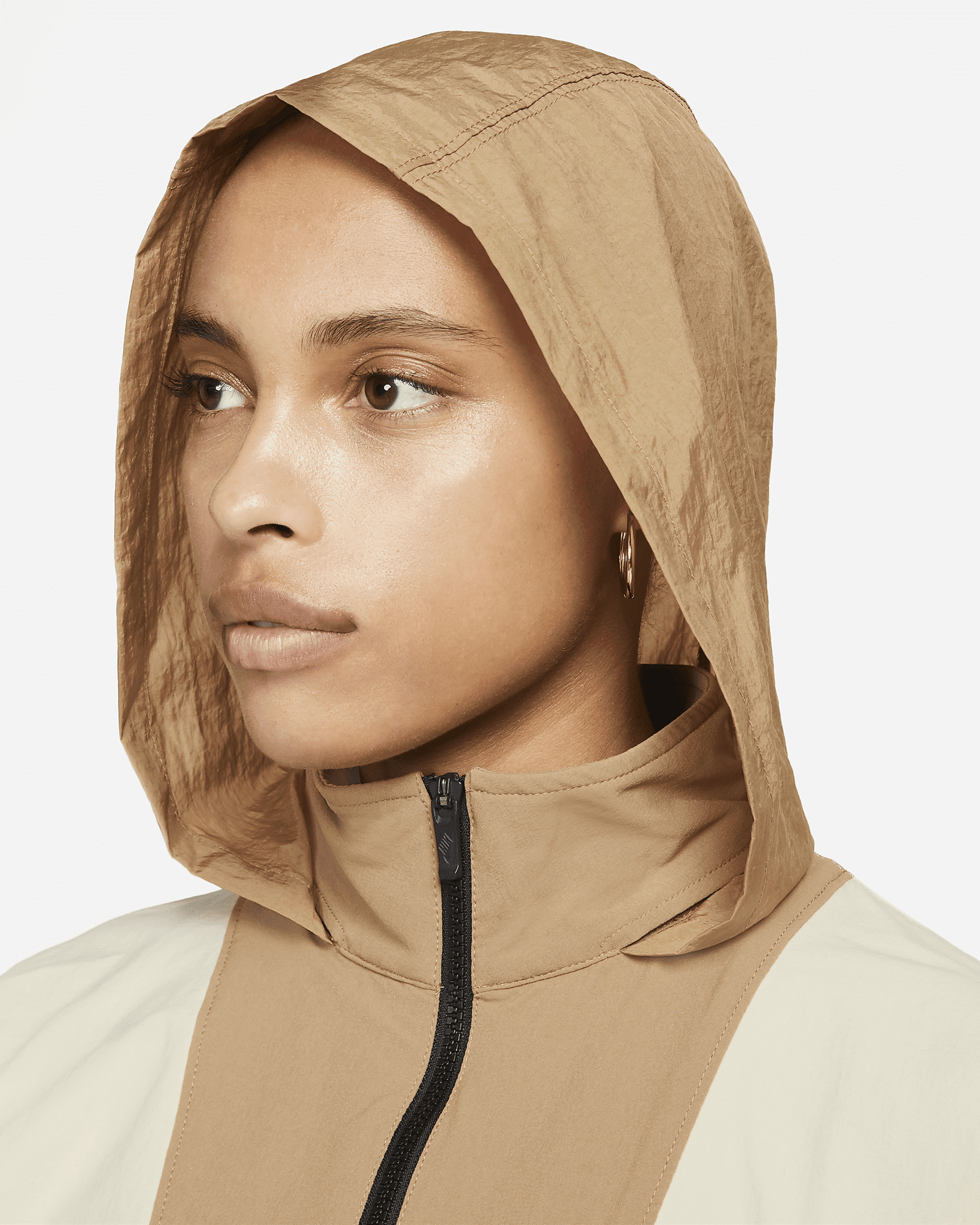 Nike Sportswear Revolution Women's Sports Utility 1/2Zip Jacket. Nike SA