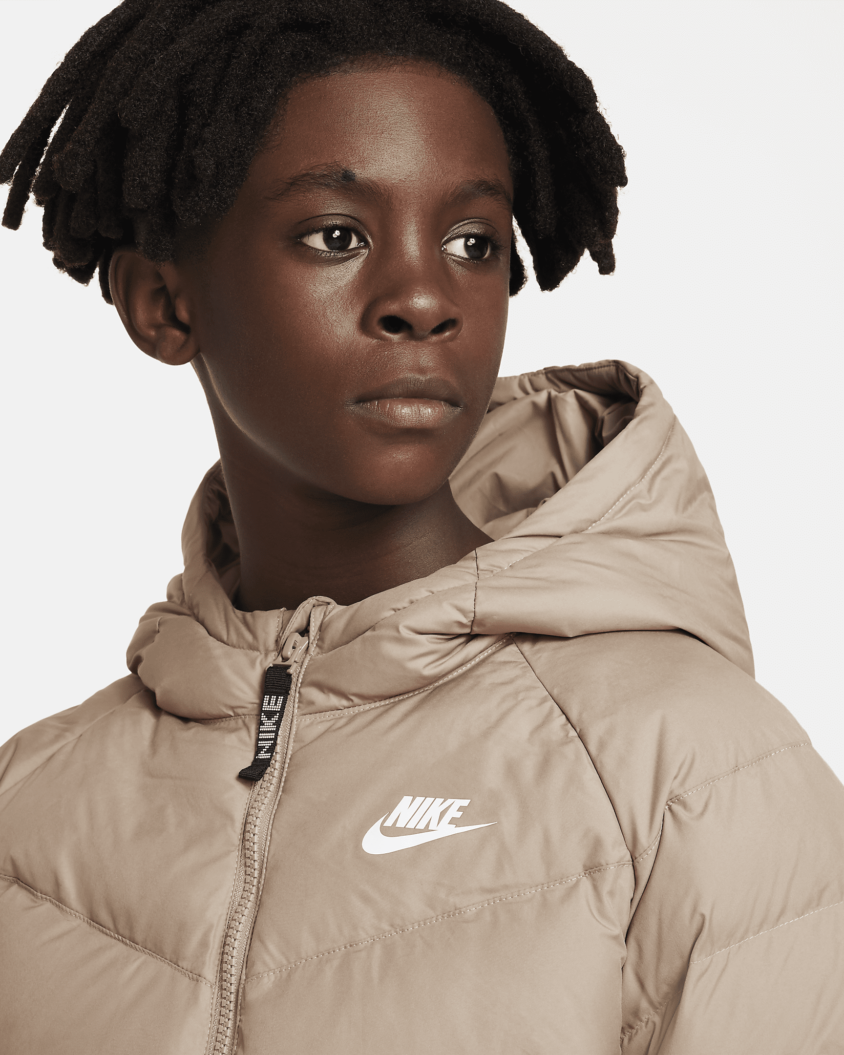 Nike Sportswear Older Kids' Synthetic-Fill Hooded Parka. Nike AE