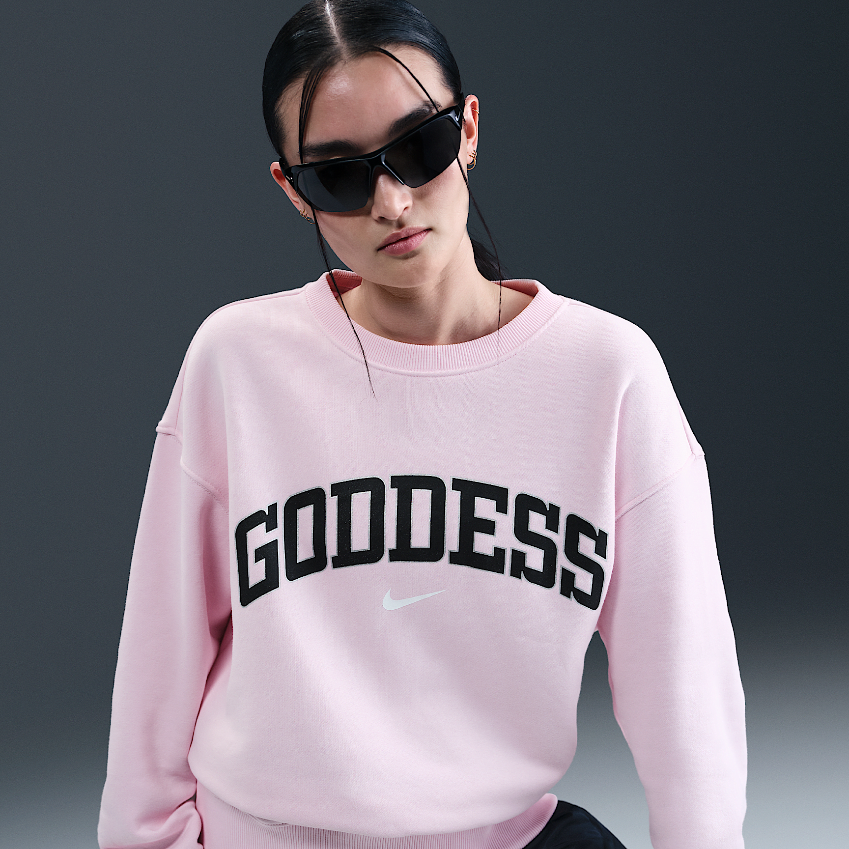 Nike Sportswear Phoenix Fleece Women's Oversized Crew-neck Sweatshirt