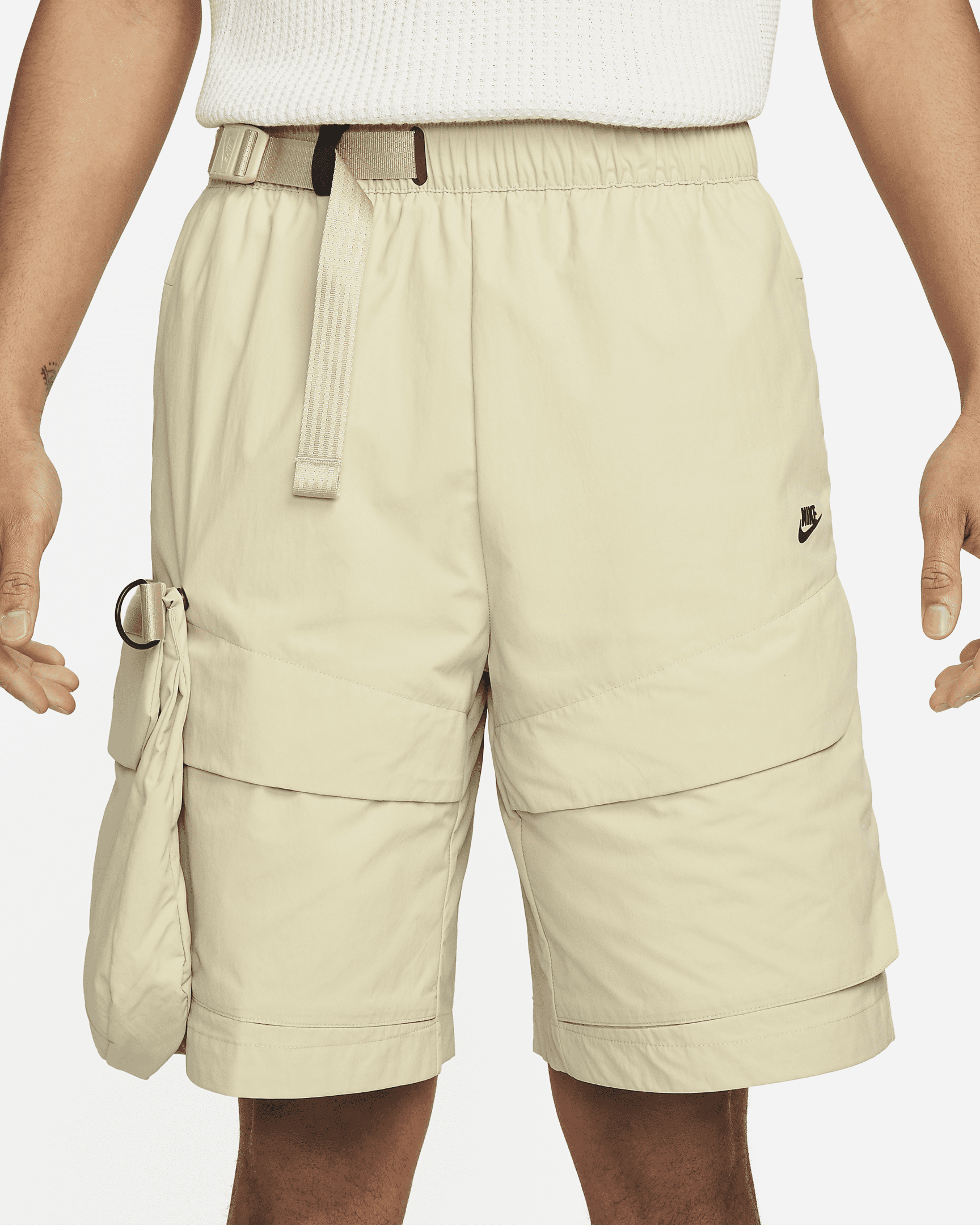 Nike Sportswear Tech Pack Men's Woven Unlined Cargo Shorts. Nike RO