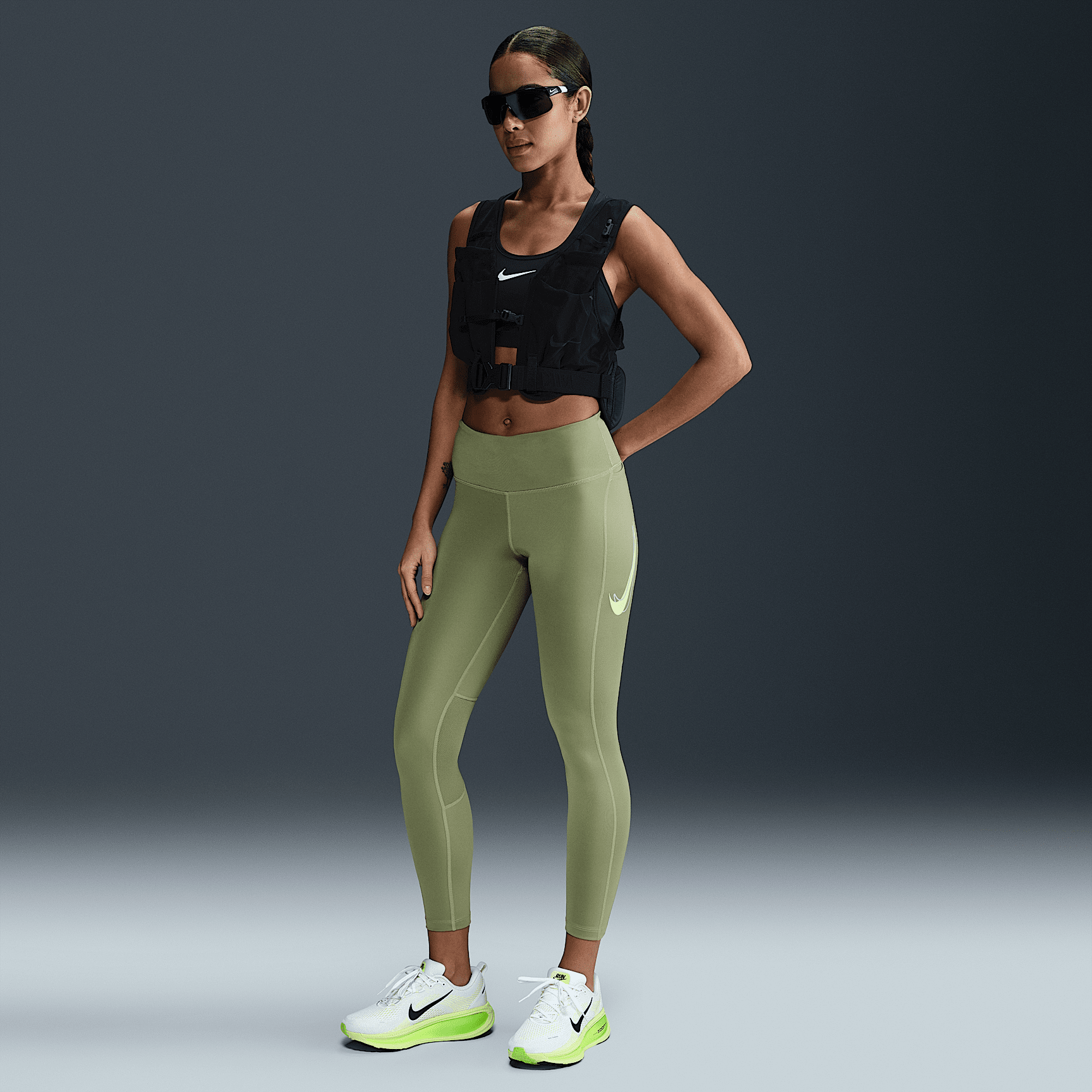 Nike Fast Women's Mid-Rise 7/8 Leggings