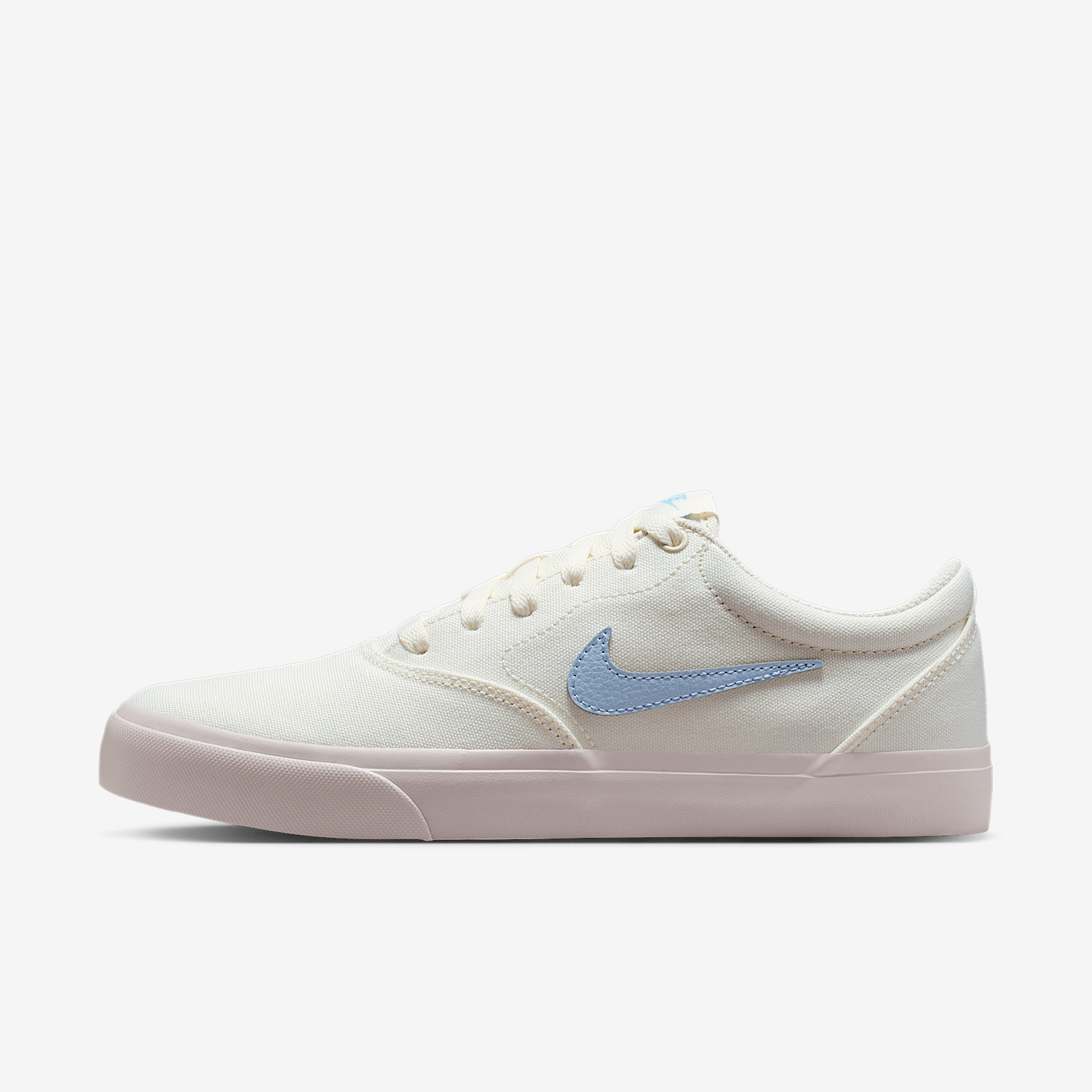 Nike Charge Canvas