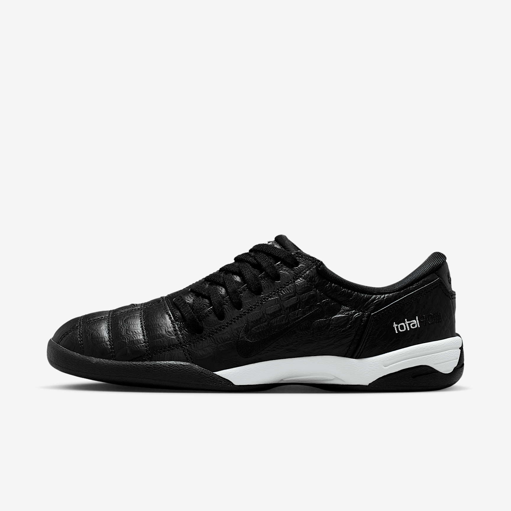 Nike Total 90