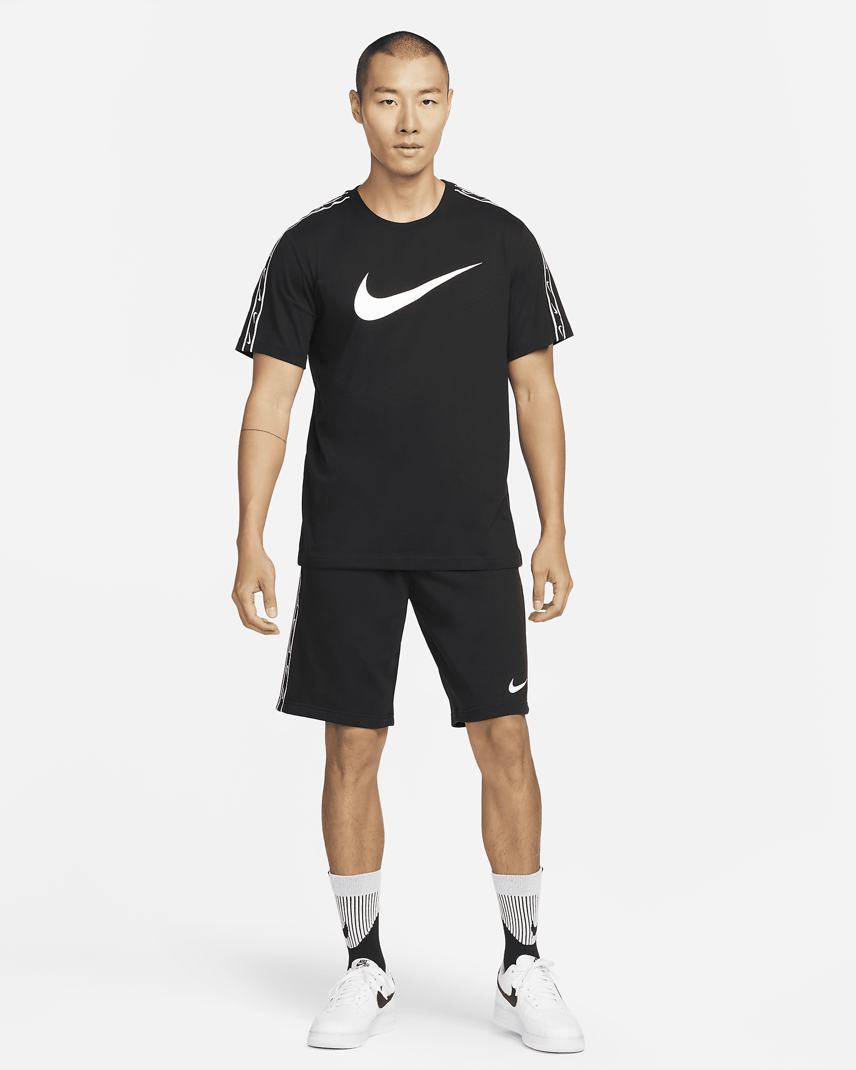 Nike Sportswear Repeat Men's Fleece Shorts. Nike HR