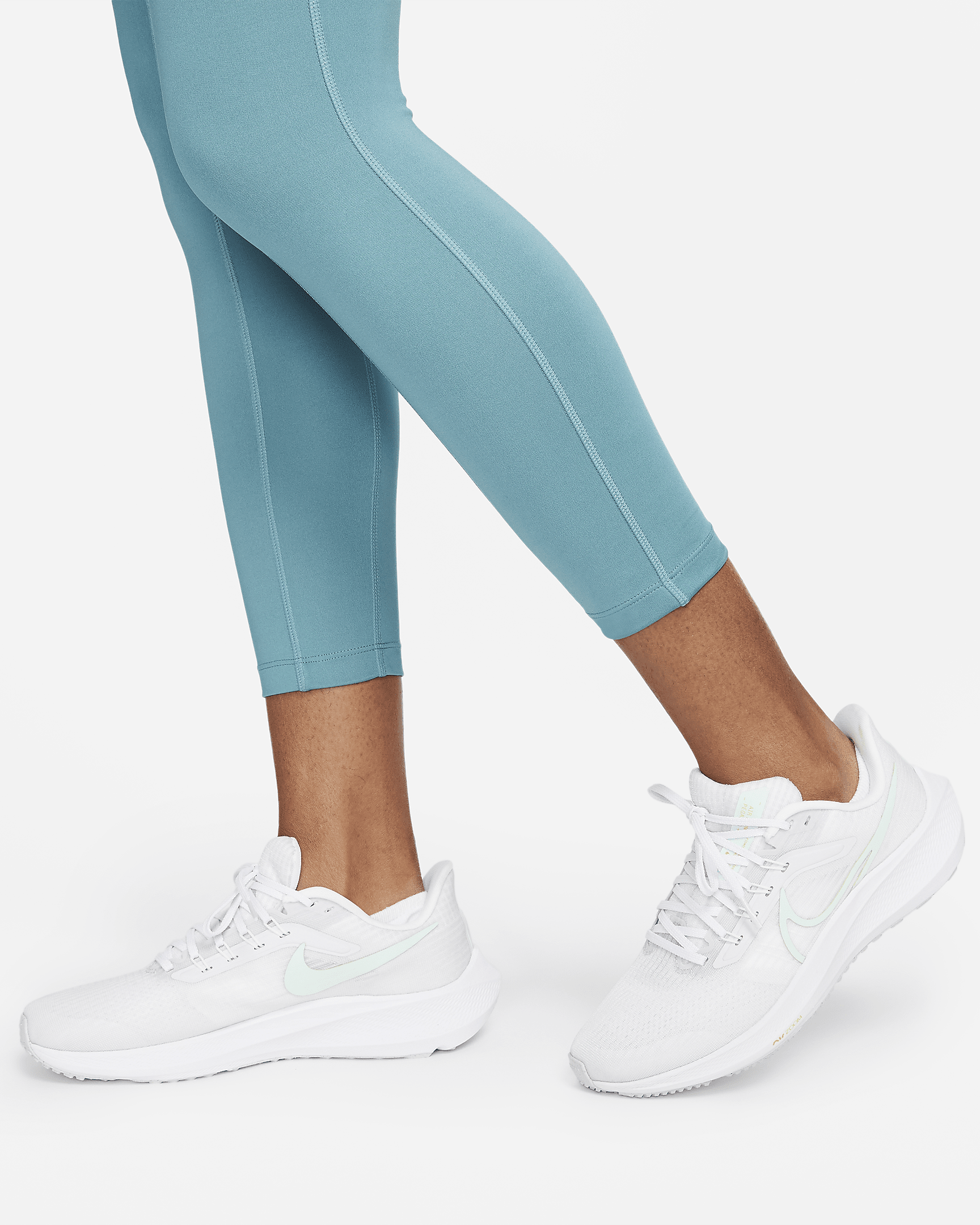 Nike Fast Women's MidRise 7/8 Running Leggings with Pockets. Nike AE