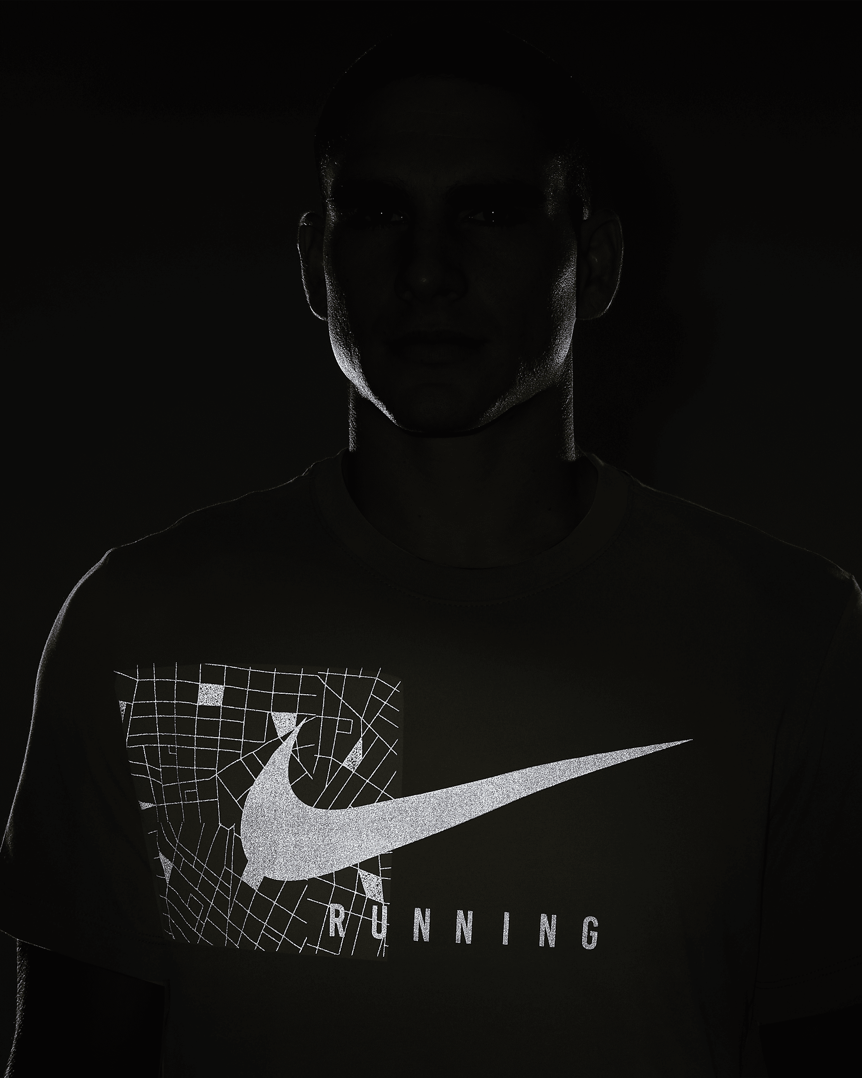 Nike DriFIT Run Division Men's Running TShirt. Nike GB