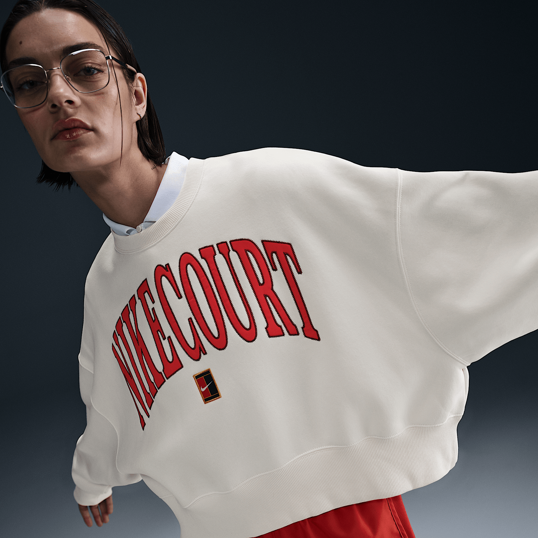 NikeCourt Phoenix Fleece Women's Over-Oversized Crew-Neck Tennis Sweatshirt