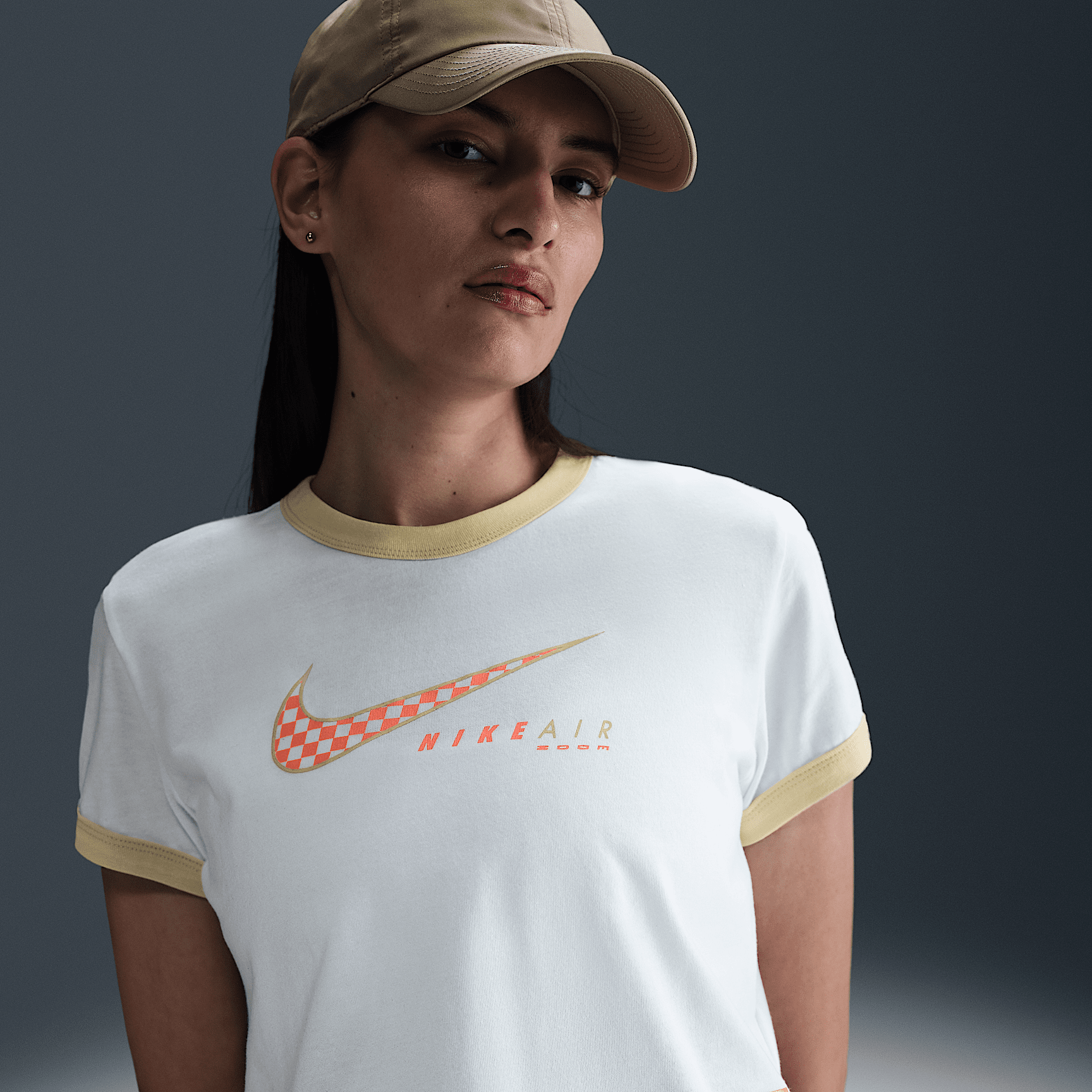 Nike Sportswear Club Women's Short-Sleeve T-Shirt