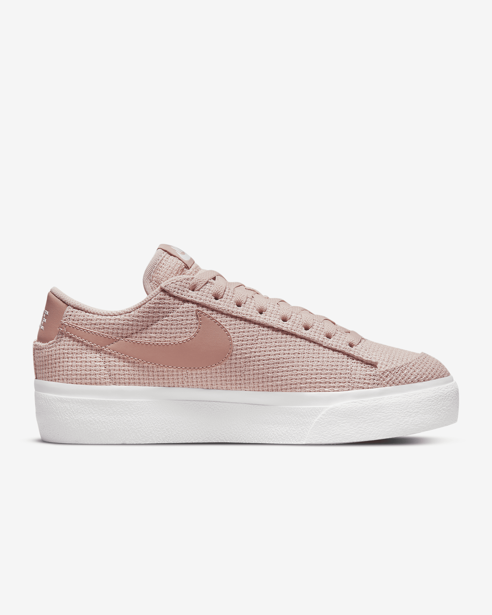 nike blazer low platform women's