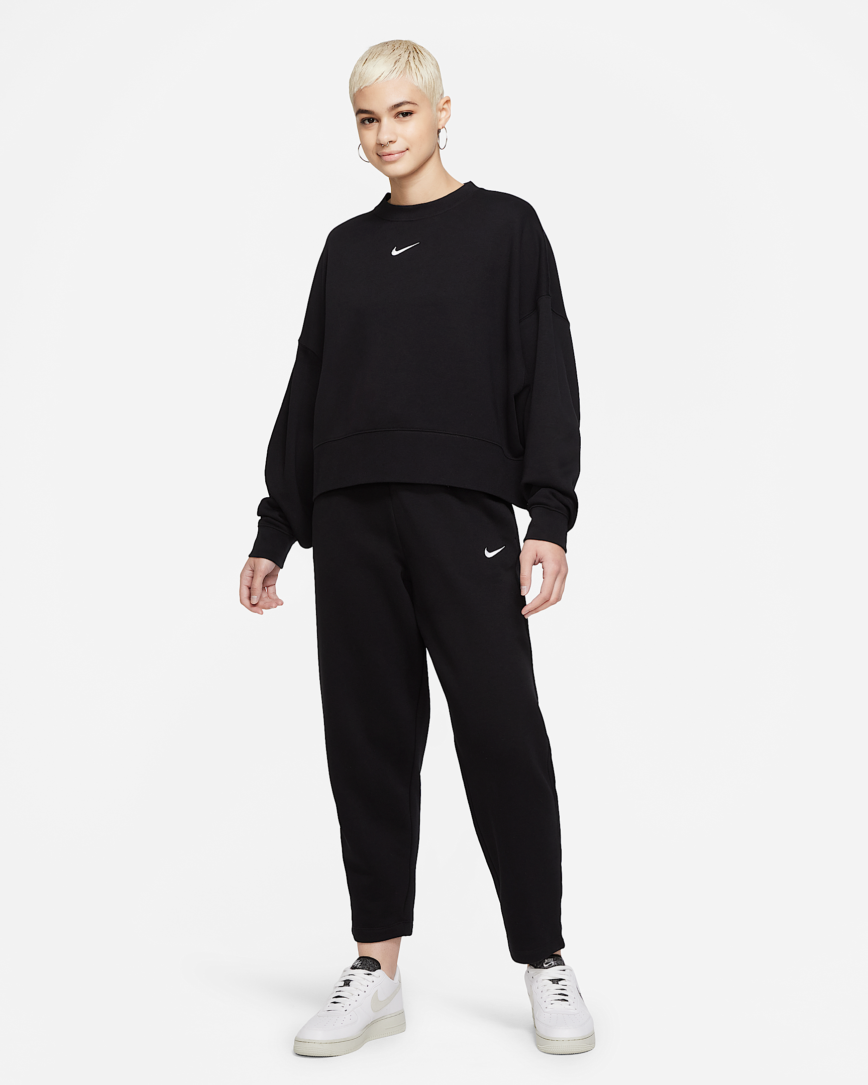 Nike Sportswear Collection Essentials Women's Oversized Fleece Crew