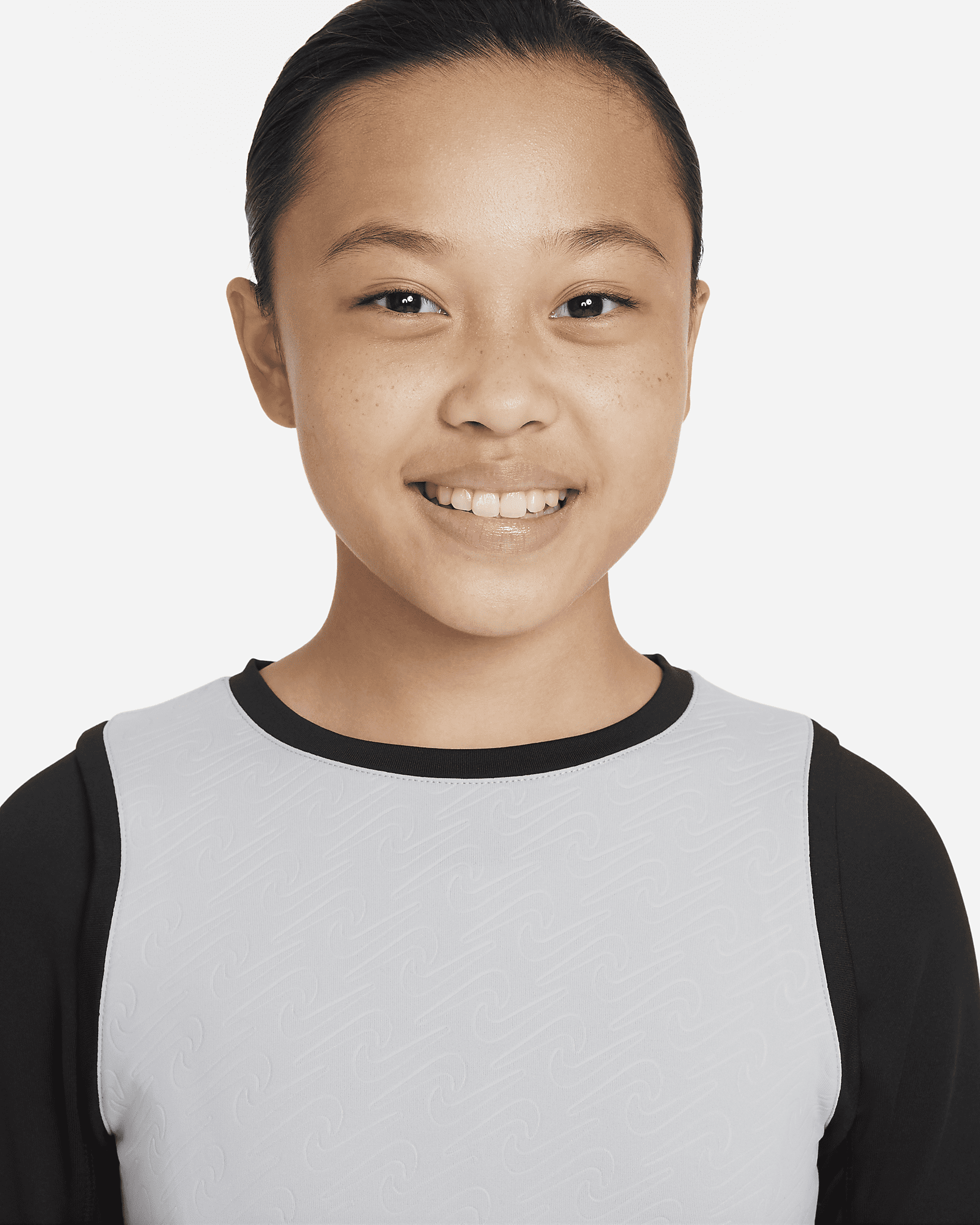 Nike Pro Warm DriFIT Older Kids' (Girls') LongSleeve Top. Nike SA