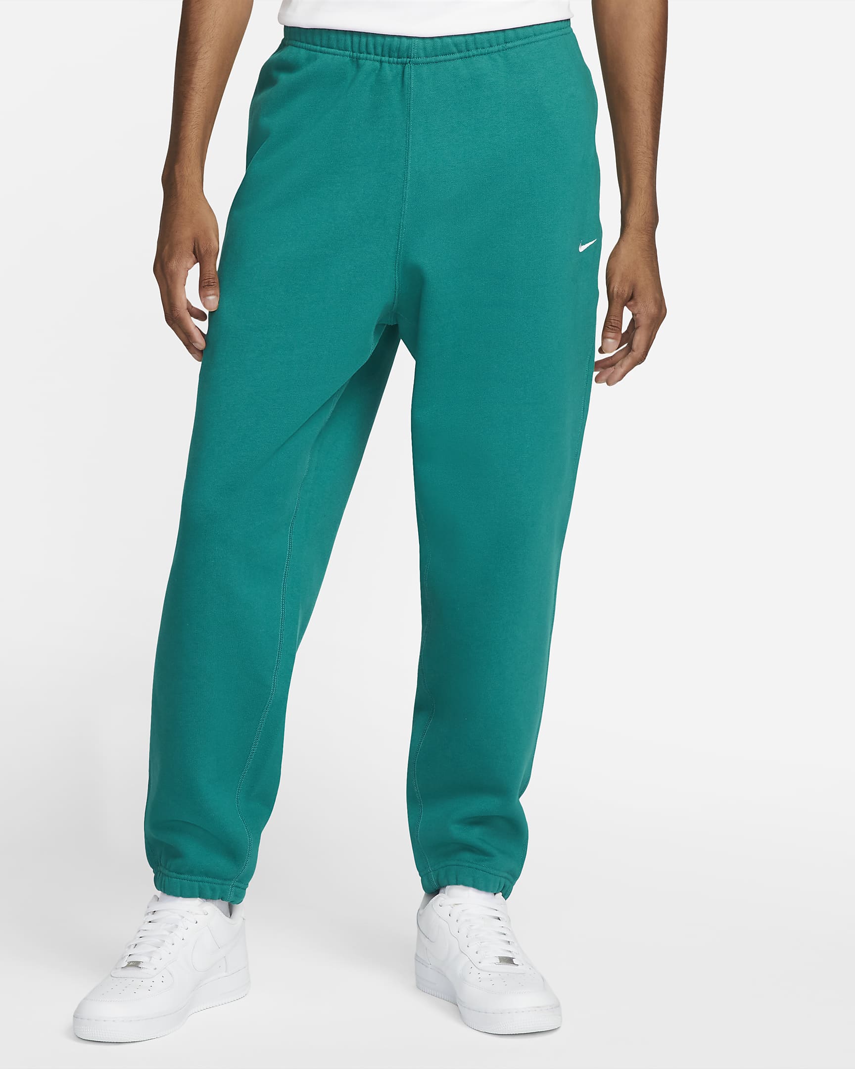 Nike Solo Swoosh Men\'s Fleece Pants Mystic Green/White