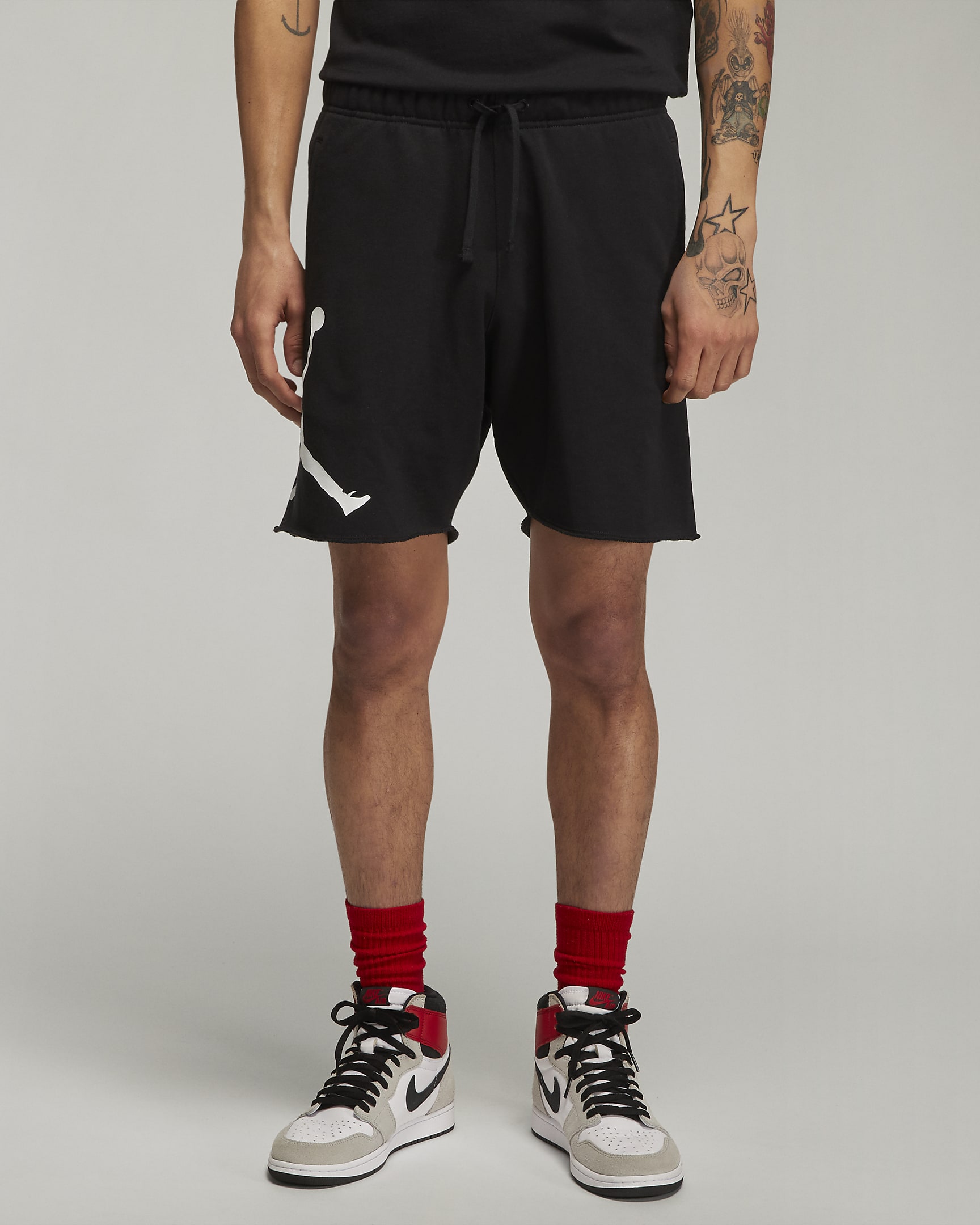 Jordan Essentials Men\'s French Terry Shorts Black/White