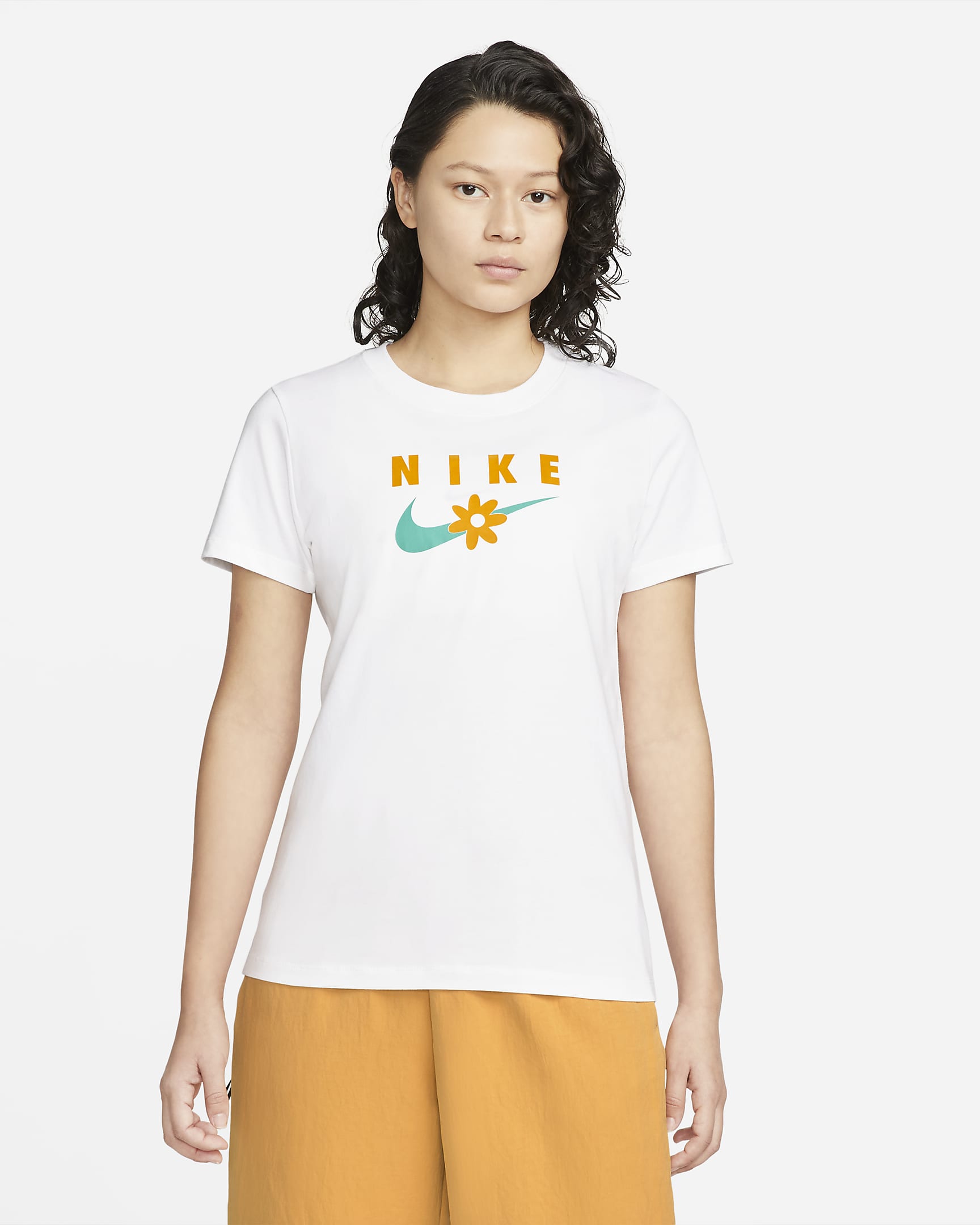 Nike Sportswear Women\'s T-Shirt White