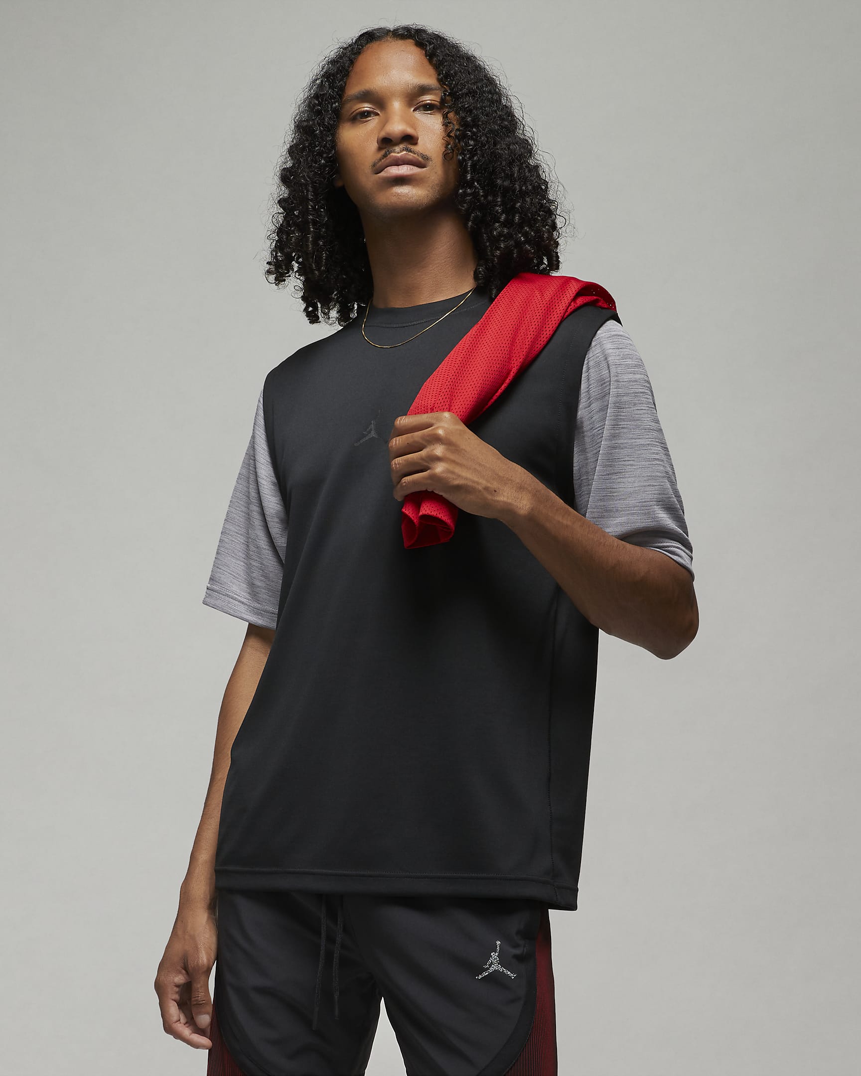 Jordan Dri-FIT Sport Men\'s Shirt Black/Carbon Heather/Gym Red