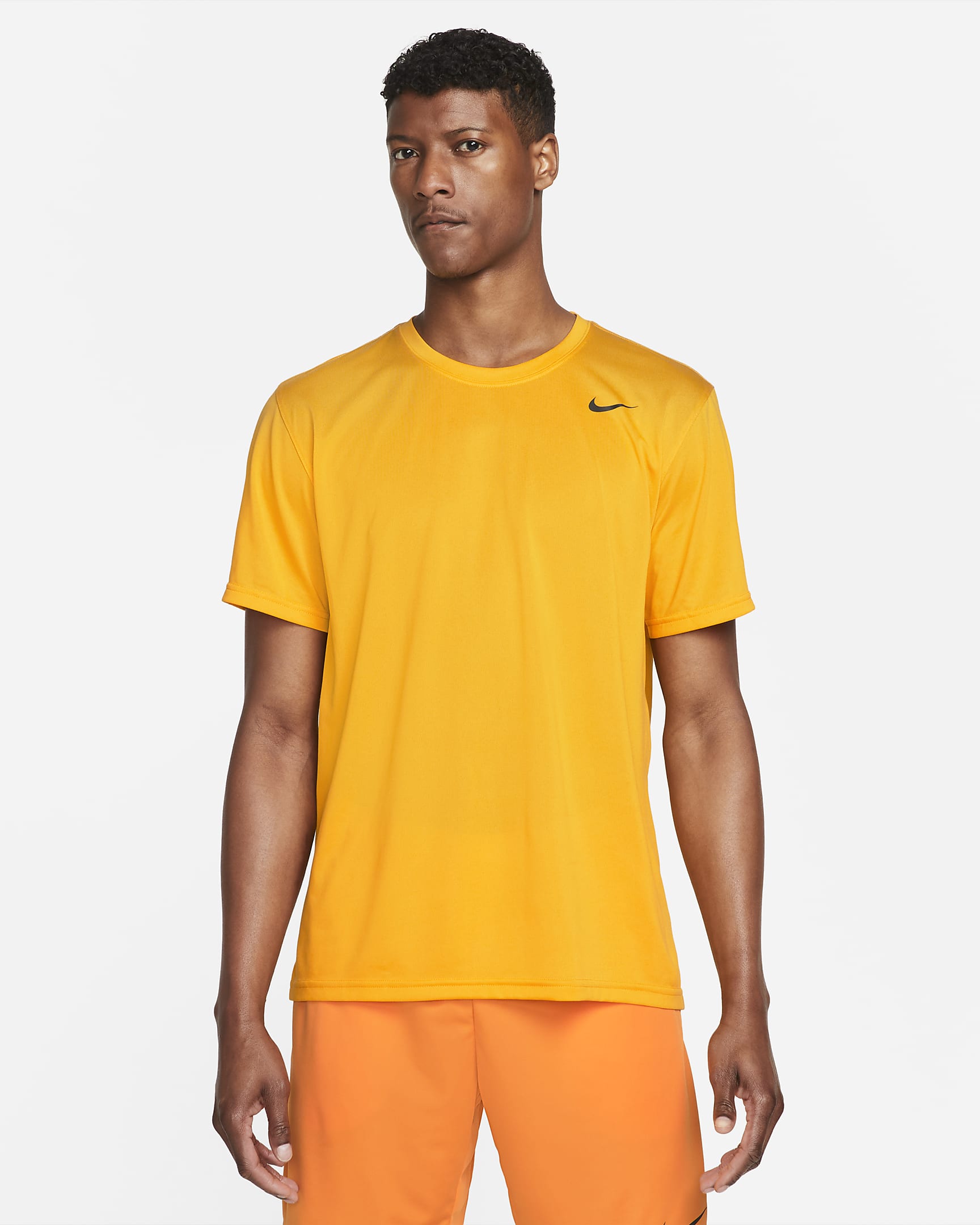 Nike Dri-FIT Legend Men\'s Training T-Shirt University Gold/Black/Black